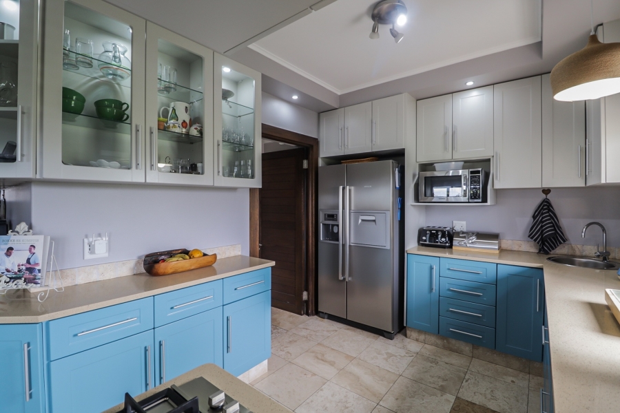 5 Bedroom Property for Sale in Oubaai Western Cape
